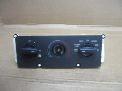 Ford Taurus Wagon 90 1990 temperatura climatización tablero calor aire acondicionado temperatura Foto 1 de 4