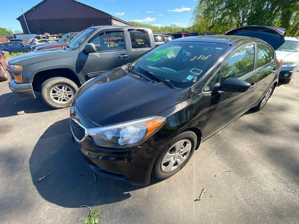 Used Air Cleaner Assembly fits: 2016 Kia Forte 2.0L California emissions Grade B — 第 1/4 张图片