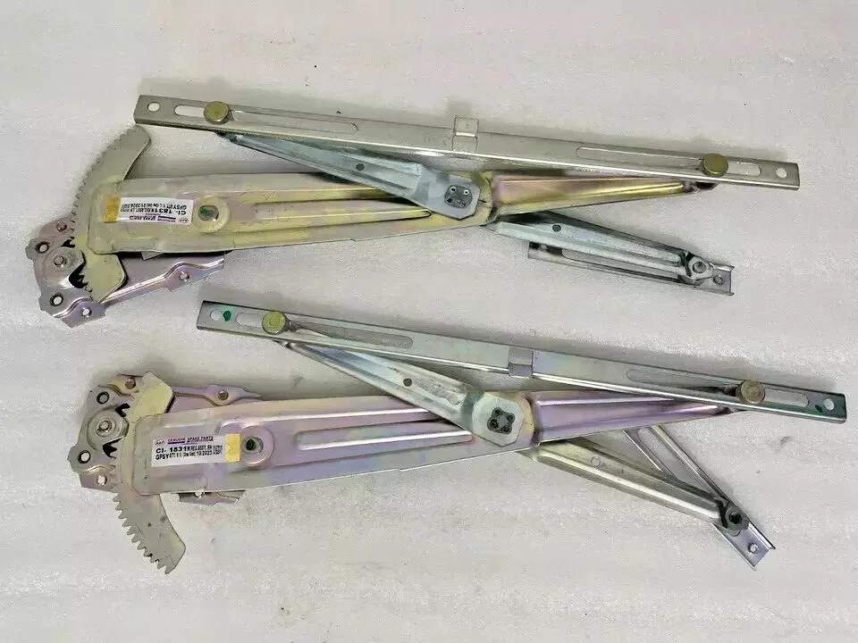 SUZUKI SAMURAI SJ413 SJ410 SIERRA JIMNY WINDOW REGULATOR CRANK PAIR LEFT & RIGHT Foto 1 de 4