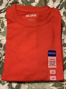 T-shirt Gildan adulto taglia L ~ spedizione gratuita! - Foto 1 di 1