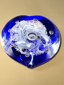 murano style Blown Glass Paperweight Art Bubbles Blue - Picture 1 of 8