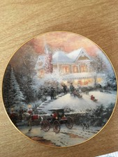 Thomas Kinkade Set Of 6 “An Old Fashioned Christmas” Plates