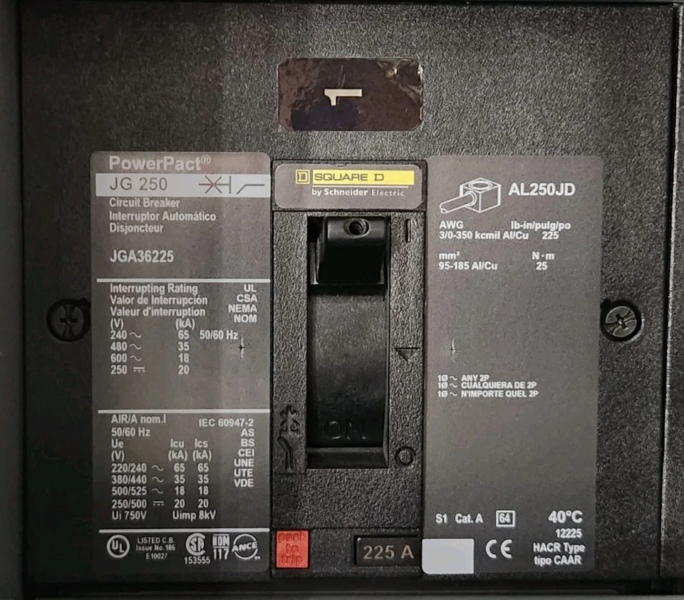 SQUARE D 225A POWERPACT I-LINE CIRCUIT BREAKER 3 POLE 600 VAC 250 VDC JGA36225 - Image 1 of 1