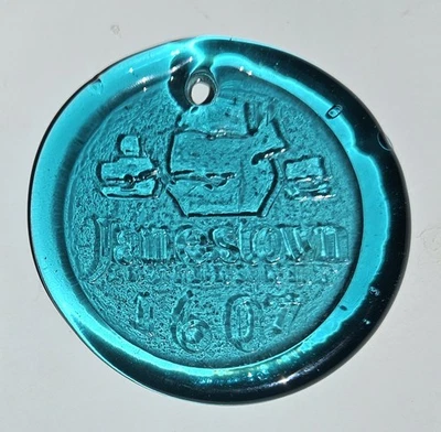 Jamestown Settlement 1607 Teal Suncatcher 3 дюйма - Изображение 1 из 4