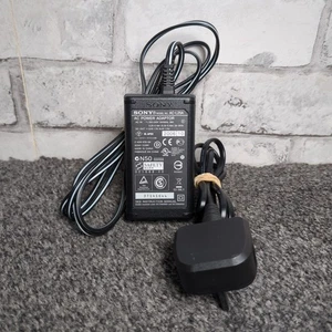Genuine Sony AC-L25A 8.4V 1.7A Mains Charger for Camcorders Tested And Working - Picture 1 of 4