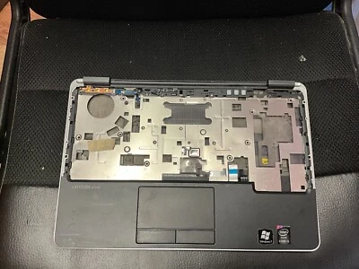 Dell E7240 Latitude  palmrest, battery , mousepad, bottom cover - Image 1 of 2