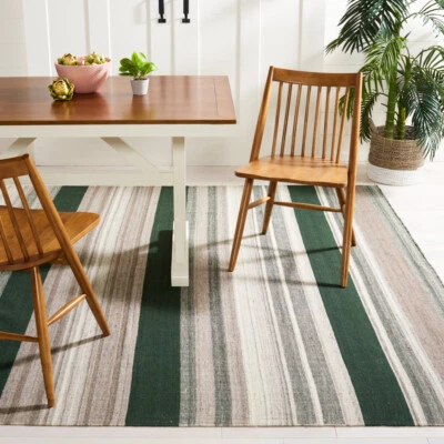 SAFAVIEH Dhurries DHU628Y Handwoven Green / Grey Rug - Image 1 of 4