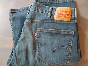 Levi's 505 Men's Regular Fit Straight Leg Denim Blue Jeans 38x34 - Picture 1 of 6