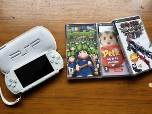 Sony PSP-1000 Ceramic White Handheld System - Picture 1 of 1