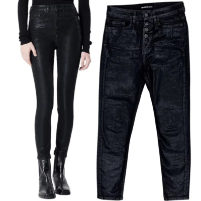 Pantalones de mezclilla The Kooples Lizy efecto laminado recubiertos encerados ajustados en negro talla 27 Foto 1 de 4