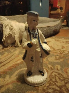 VINTAGE Victorian BLUE AND WHITE Man FIGURINE EXCELLENT CONDITION  - Picture 1 of 6