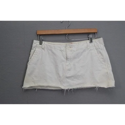 Mini-saia jeans branca vintage Y2K Hollister 9 bainha crua casual verão feminina - Imagem 1 de 3