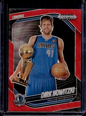 Prizm Black Dirk Nowitzki Legends Ruby Wave Prizm #253 Mavericks 2024-25 Foto 1 de 2