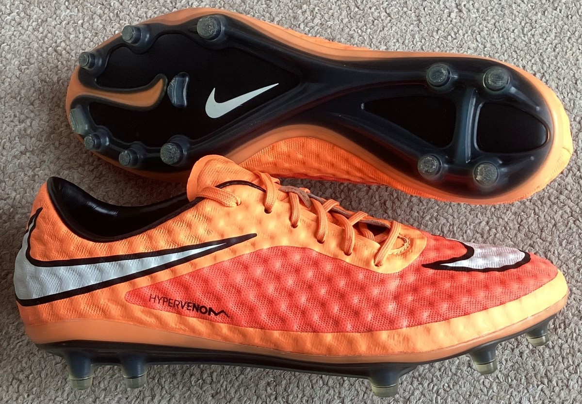 NIKE Hyper Venom Phantom Ⅱ FG 28cm Nike Hypervenom Phantom II FG Black/Volt Kids