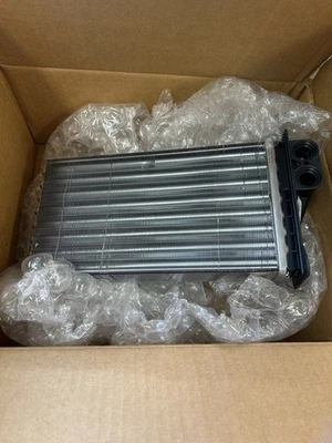 New AC A/C Heater Core 2013 - 2015  Kenworth T680 X6998001 6960 F1 - Image 1 of 4