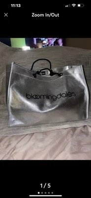 Bolso de compras Bloomingdale imitación cuero metálico  Foto 1 de 4