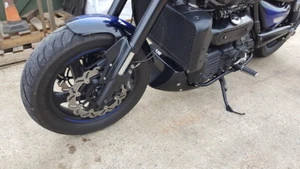 TRIUMPH ROCKET 3 ROADSTER & CLASSIC, FIBREGLASS FRONT MUDGUARD ROCKET 111 - Picture 1 of 10