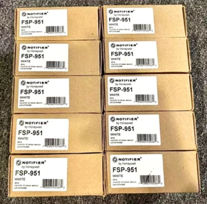 NOTIFIER FSP-951 Smoke Detector With Bases FSP 951 - Picture 1 of 3