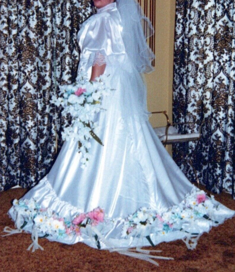 1980s Vintage Wedding Dresses & Veils for Women for sale - eBay 1980s Vintage Wedding Dresses & Veils for Women for sale - eBay