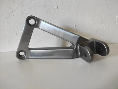 Platine Repose Pieds Neuve Arrière Gauche KAWASAKI 35011-1667 ZX9R 94-97 - Photo 1/2