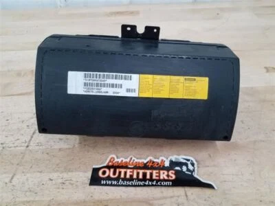 Jeep TJ Wrangler OEM Passenger Side Dash Air Bag 52029314AE 2004 2005 2006 36130 - Image 1 of 4