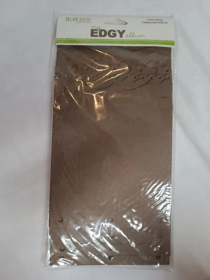 BoBunny MY EDGY ALBUM Cascading Clipboard Album Scrapbooking chocolate brown - Image 1 of 3