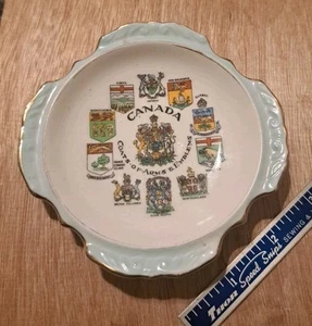 Escudo de armas y emblemas vintage Paragon taza de té hueso fino China Canadá - Imagen 1 de 4