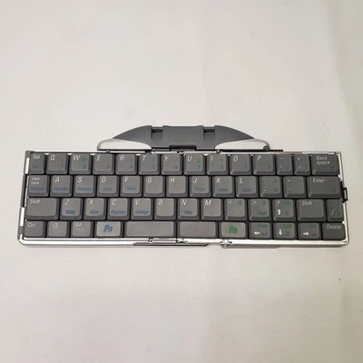 Think Outside Stowaway Universal Bluetooth Keyboard XTBT01 Tested - Image 1 of 4