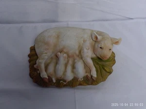 "Pre-Owned" Vtg. Homco 1985 Masterpiece Porcelain Nursing Sow & Shoats - Picture 1 of 5