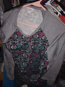 2xl Camiseta de béisbol estilo Lularoe Randy abstracta verde básica ex diamantes - Imagen 1 de 1