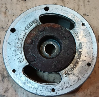 Volante Suzuki rotor magneto TS90 TC90 TS100 TC100 1970-1977 Foto 1 de 4