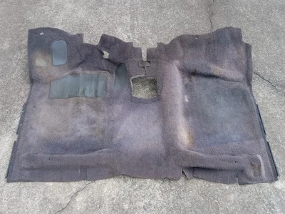 Alfombra Nissan 86-92 carrocería rígida D21 OEM cabina estándar automática gris Foto 1 de 4