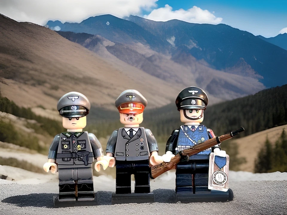 #1116, #1124, & #1125 - WWII - German Leader, SS Officer & Officer - Image 1 of 1