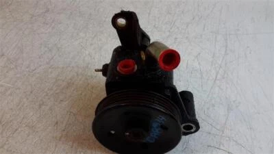 Bomba de dirección asistida usada se adapta a: Chrysler Sebring 2004 3,0 L 6 cilindros grado A Foto 1 de 4