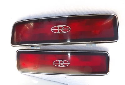 1986-1987-1988 Buick Riviera luz trasera lente L&R par de lámparas traseras originales OEM Foto 1 de 4