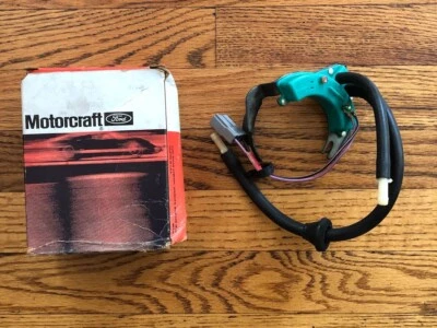 NOS Ford Motorcraft 1977-1978-1979 Lincoln Mark V Back-Up Light Lamp Switch - Image 1 of 4