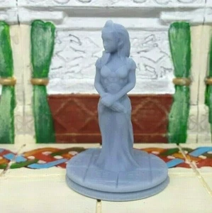 Human Princess Mini Miniature Figure Tabletop Gaming 28-32MM Resin 3D Printed - Picture 1 of 7