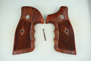 smith and wesson Grips,s&w grips,K/L Frame,Revolver grips,Square butt /Round but - Picture 1 of 6