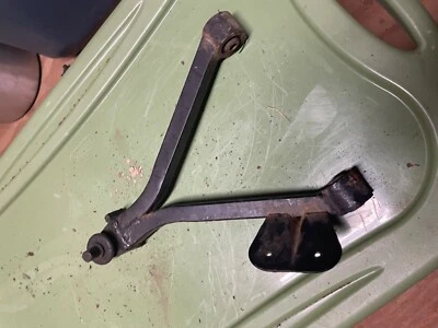 1998 年北极猫 400 4x4 前下右控制 A 手臂 0503-184 — 第 1/4 张图片