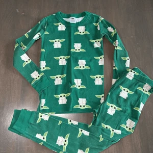 Hanna Andersson size 6-7 Star Wars Yoda Long John Pajamas Green - Picture 1 of 8