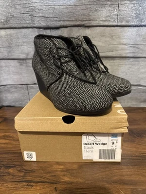 Botín Toms Desert para mujer talla 9,5 tela tacón de cuña punta redonda con cordones arenque Foto 1 de 4