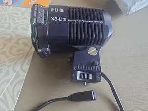 IDX X3 LED Camera Light - Picture 1 of 9