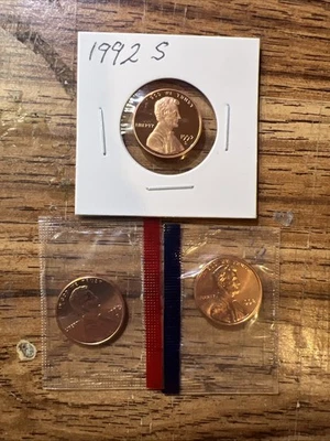 2013 PDS Lincoln Shield Penny  Ch Brilliant Proof & Uncirculated. LoL Of 3 - Image 1 of 4