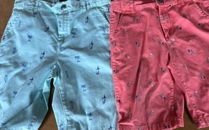 Children's Place Boy's Shorts Size: 14 aqua/tangerine parrots & palm trees - Picture 1 of 8