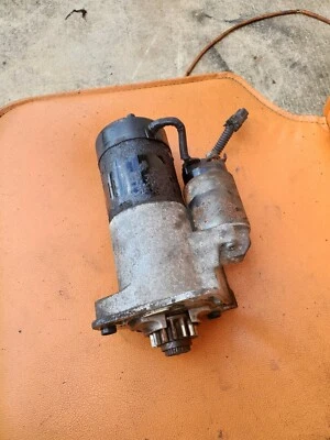 2005 - 2012 年日产 frontier xterra pathfinder 4.0 6cyl 启动电机 23300 EA200 — 第 1/2 张图片