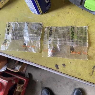 Lot of 2 Amphenol Coaxial Connectors 554-76-851  New Old Stock - Image 1 of 3