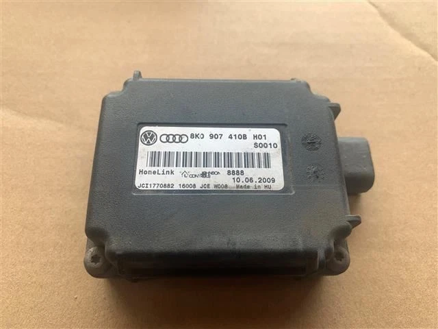 Abridor de puerta de garaje Chasis ECM Comunicación Se adapta a 05-19 PORSCHE BOXSTER 94133129 Foto 1 de 4