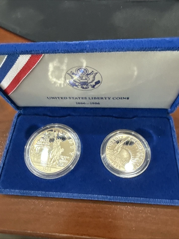 1986 United States Liberty Coins Mint Proof Set - Silver Dollar & Half Dollar - Image 1 of 4
