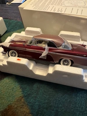 Danbury Como Nuevo - 1:24 - Edición Limitada/1956 DeSoto Sportsman Cupé Foto 1 de 4