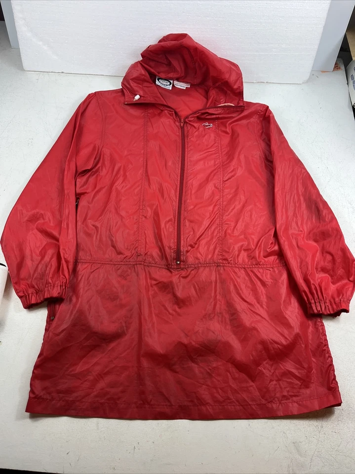 Cortavientos Izod for Her Lacoste Outerware grande rojo de colección hecho en Macao Foto 1 de 4